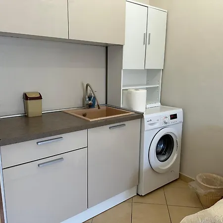 студио виви с двор Apartment *